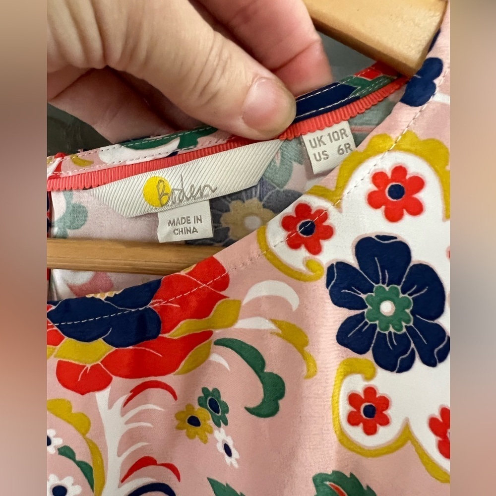 Boden Carmen Floral Bell Ruffle Sleeve - Size 6 - Picture 8 of 11